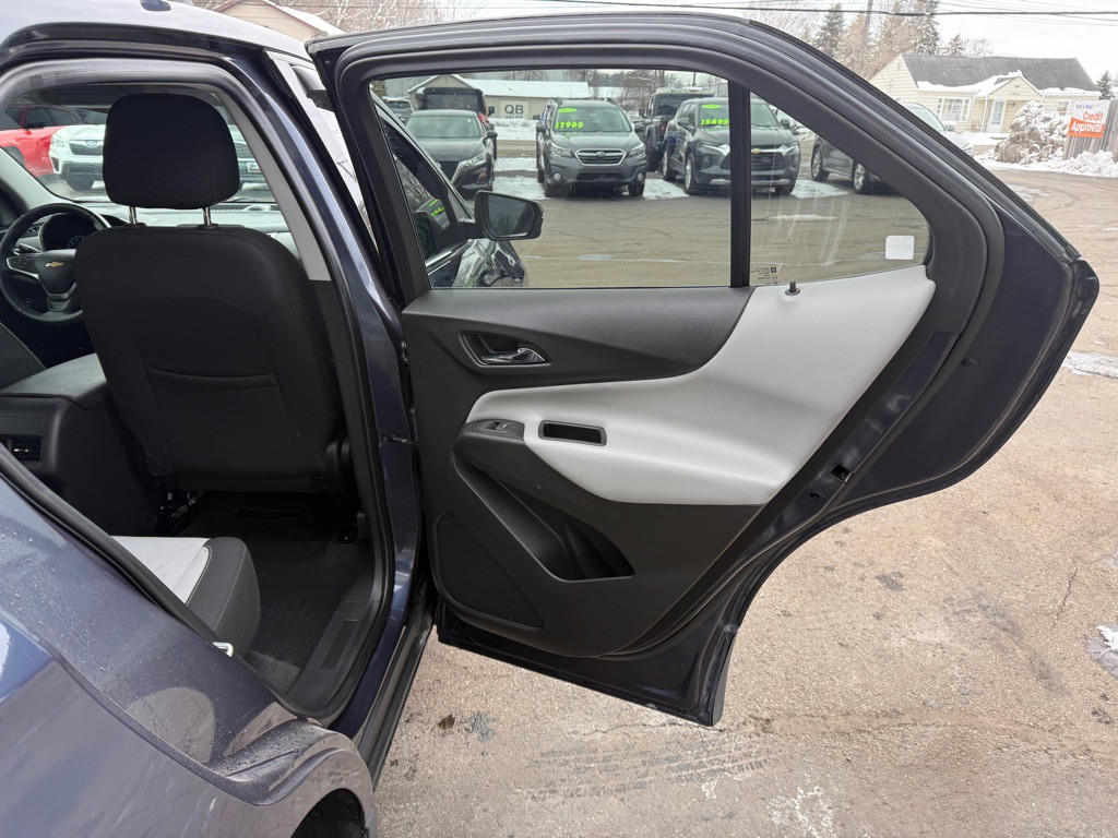 2018 Chevrolet Equinox Image 13
