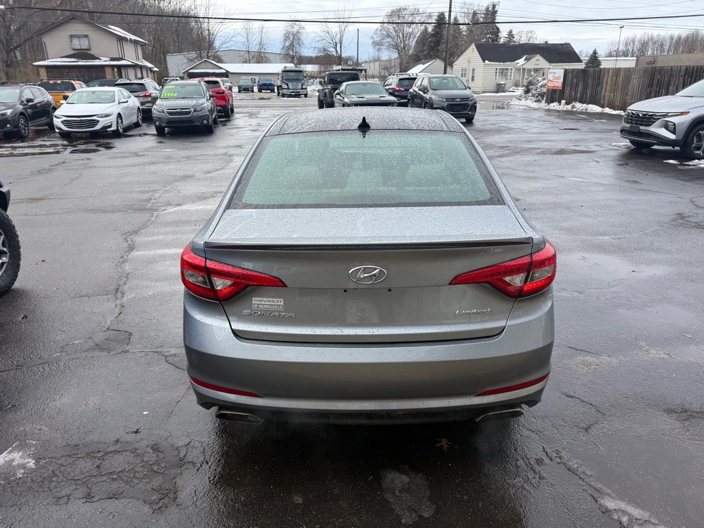 2015 Hyundai Sonata Image 4
