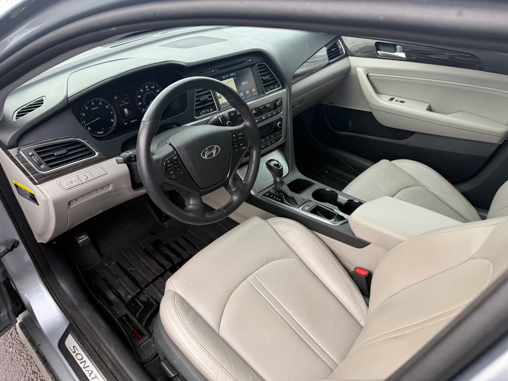 2015 Hyundai Sonata Image 10