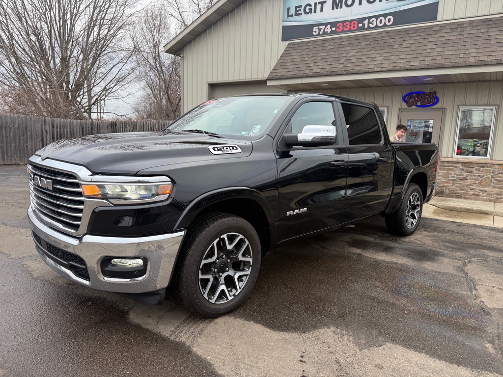 2025 RAM 1500 Image 1