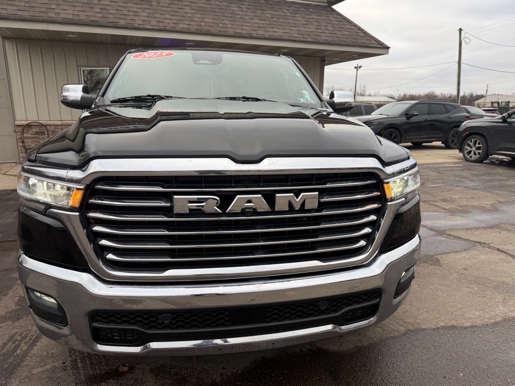 2025 RAM 1500 Image 13