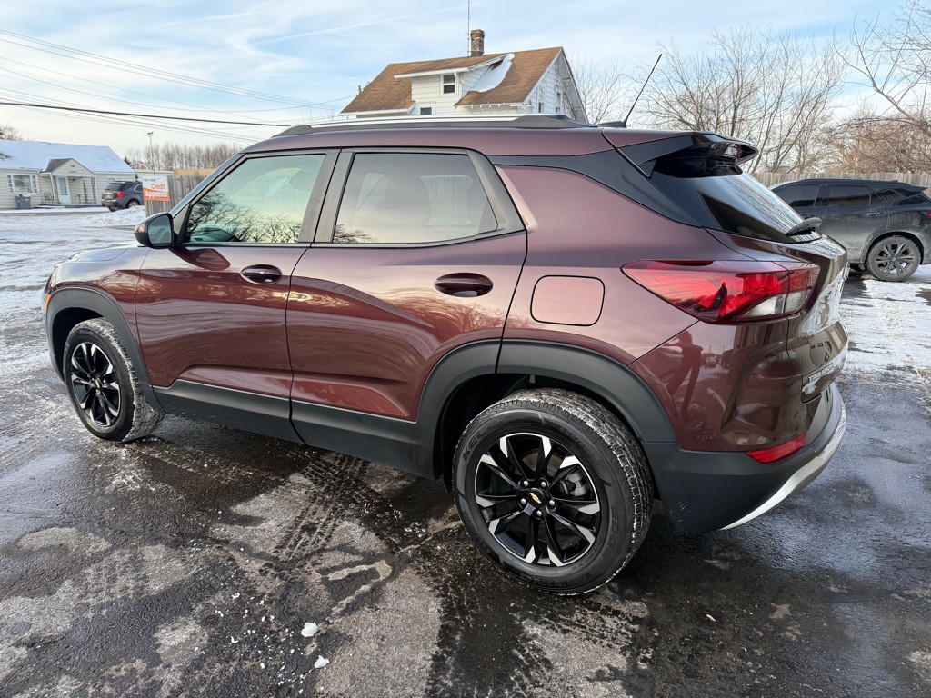 2022 Chevrolet Trailblazer Image 3