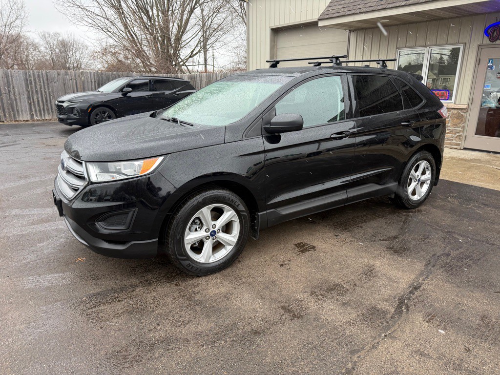 2017 Ford Edge Image 2