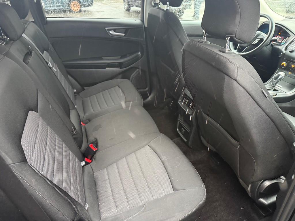 2017 Ford Edge Image 14