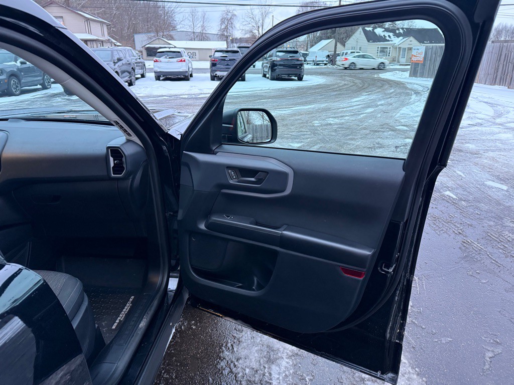 2022 Ford Bronco Image 19