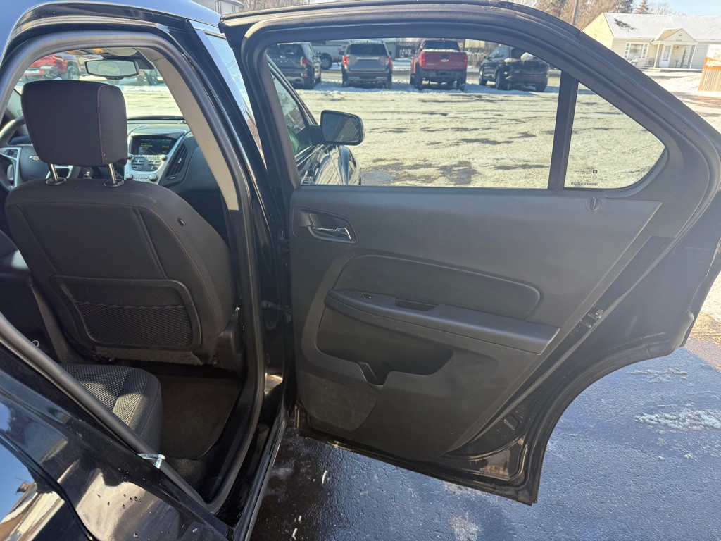 2017 Chevrolet Equinox Image 13