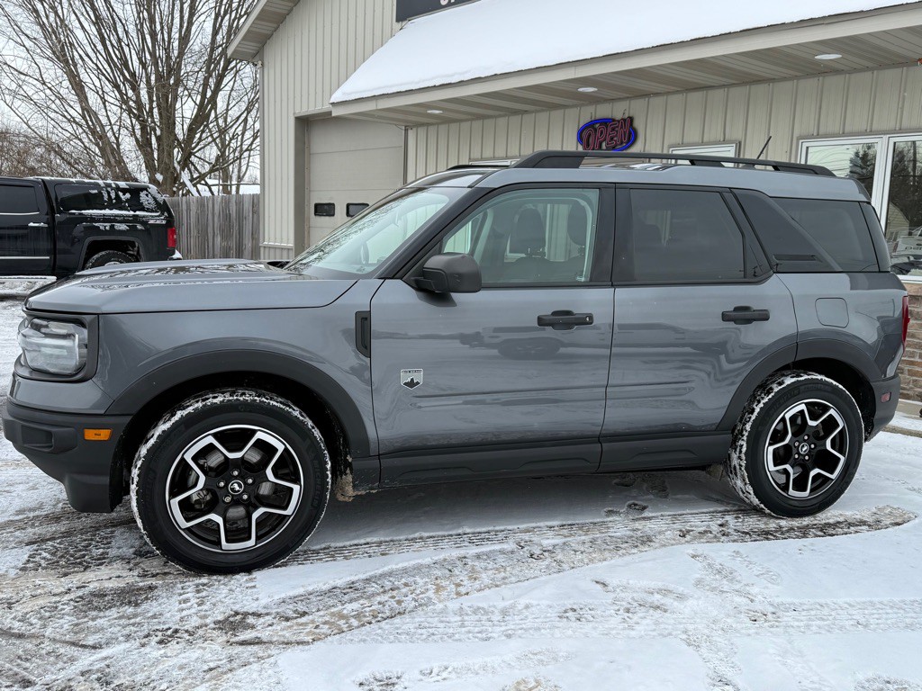 2021 Ford Bronco Image 3