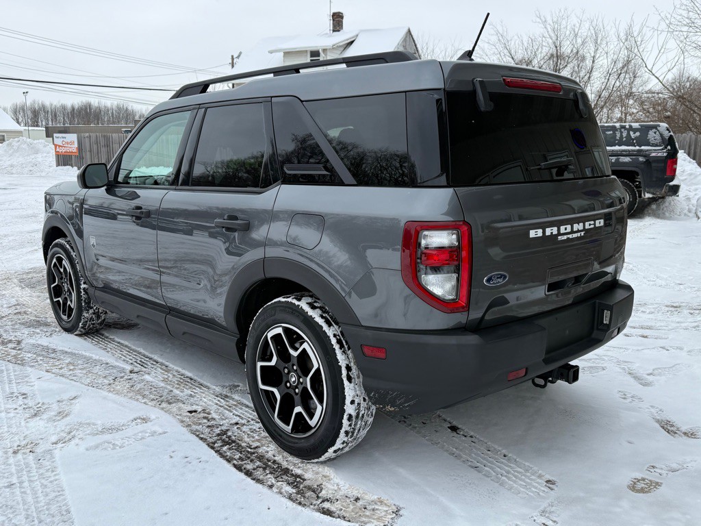 2021 Ford Bronco Image 4
