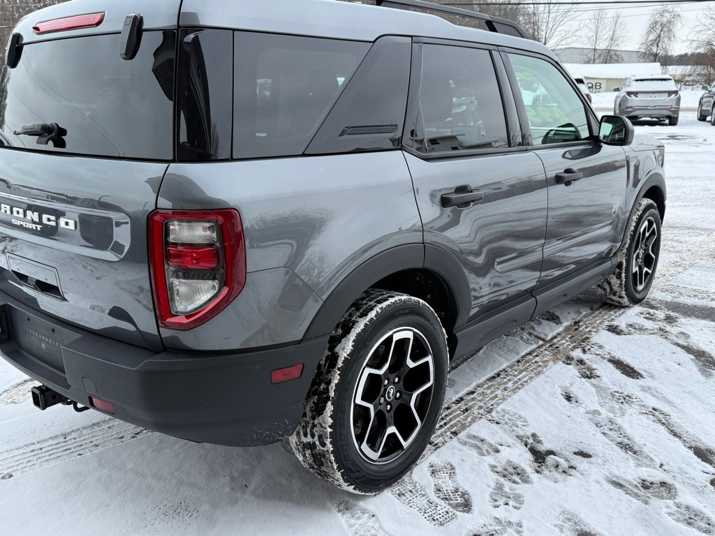 2021 Ford Bronco Image 8