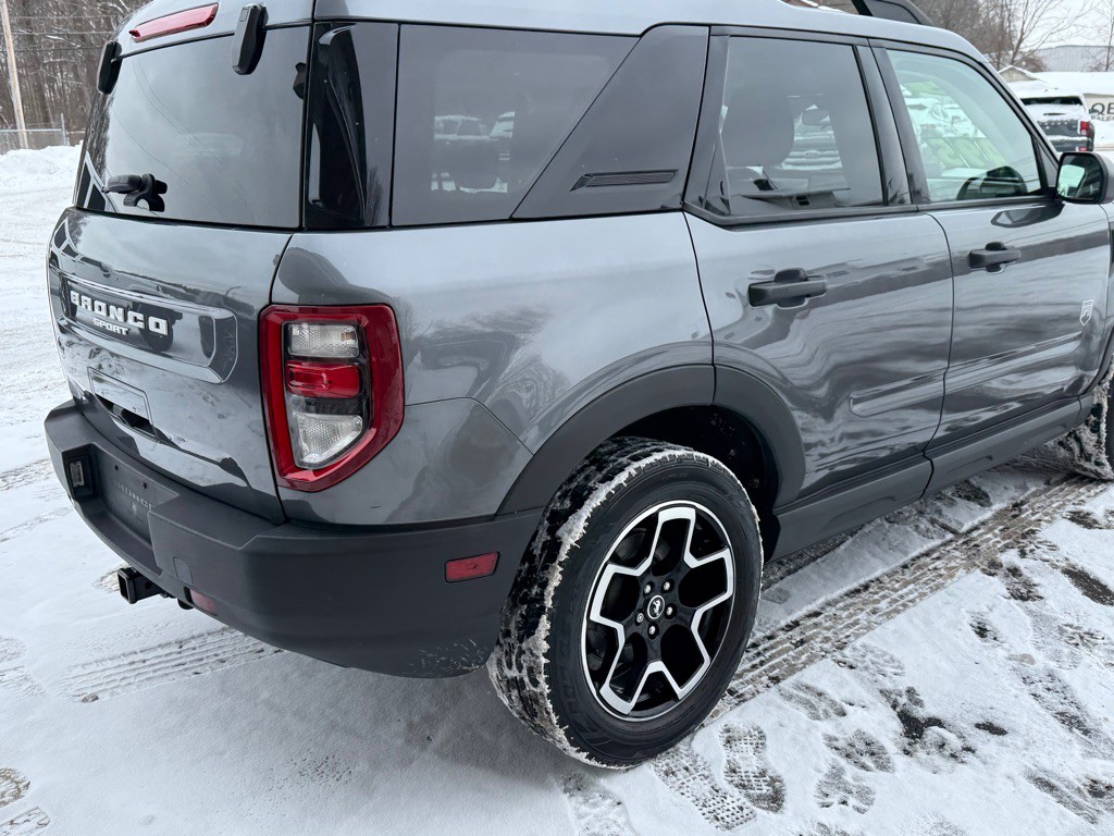 2021 Ford Bronco Image 9