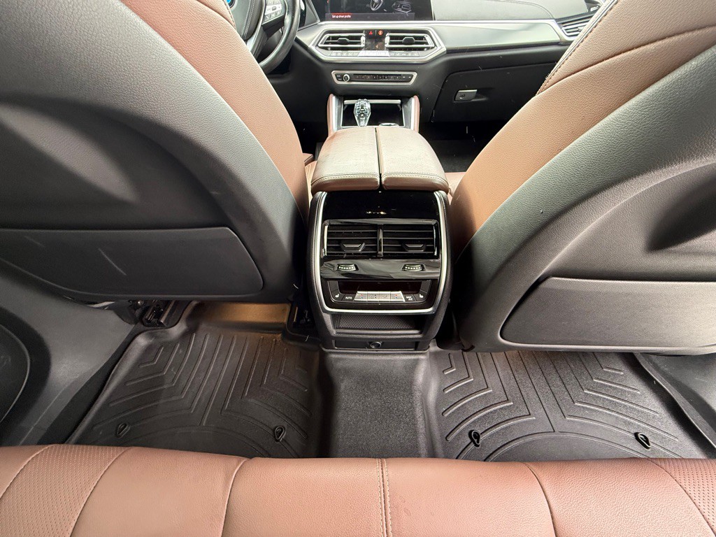 2022 BMW X6 Image 19