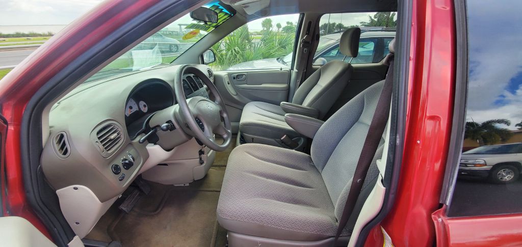 2006 Dodge Grand Caravan Image 3