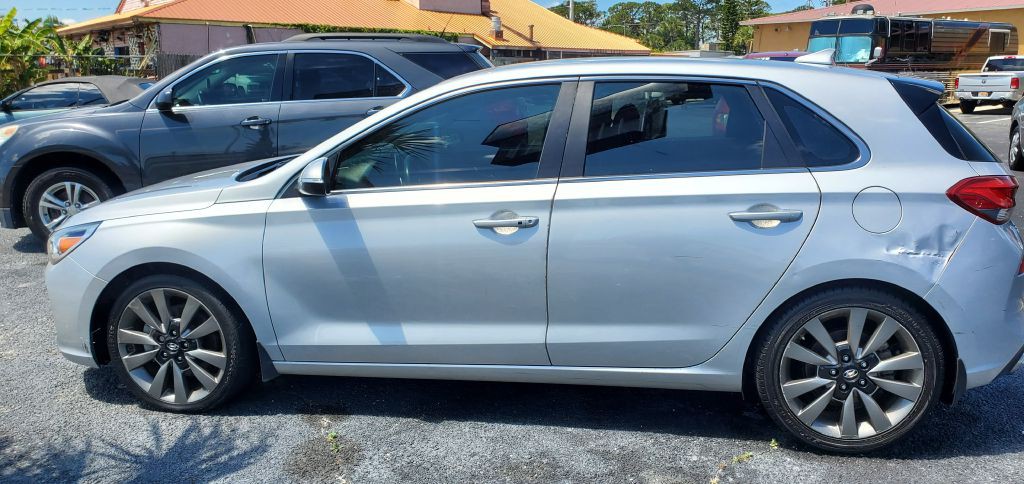 2018 Hyundai Elantra Image 4