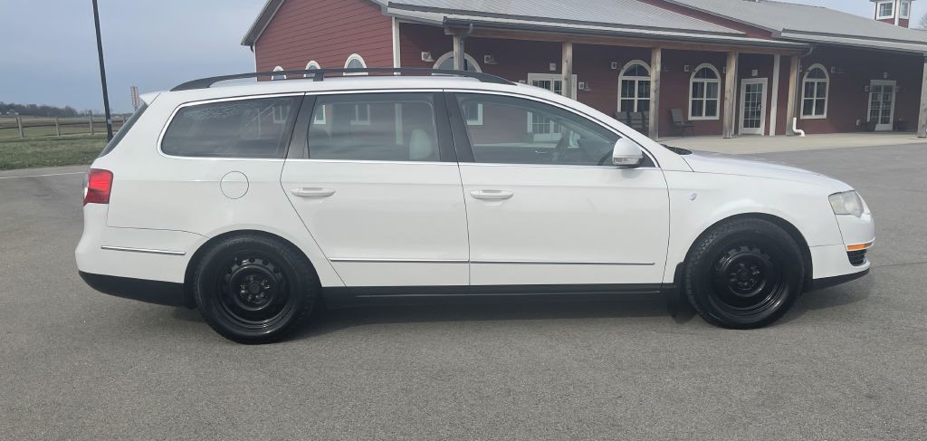 2007 Volkswagen Passat Image 4