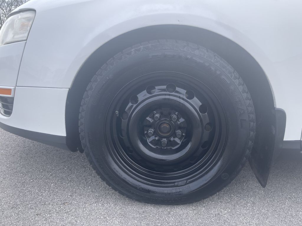 2007 Volkswagen Passat Image 26