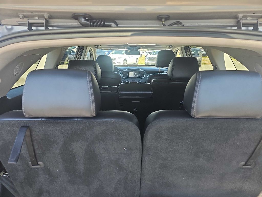 2019 Kia Sorento Image 10