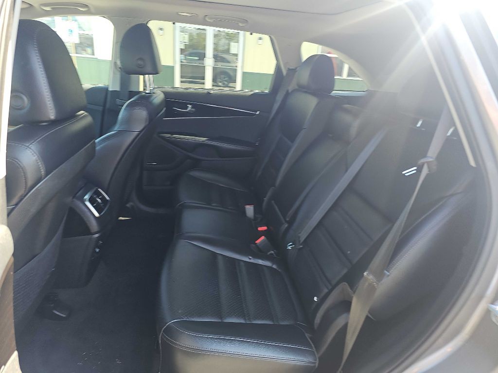 2019 Kia Sorento Image 13