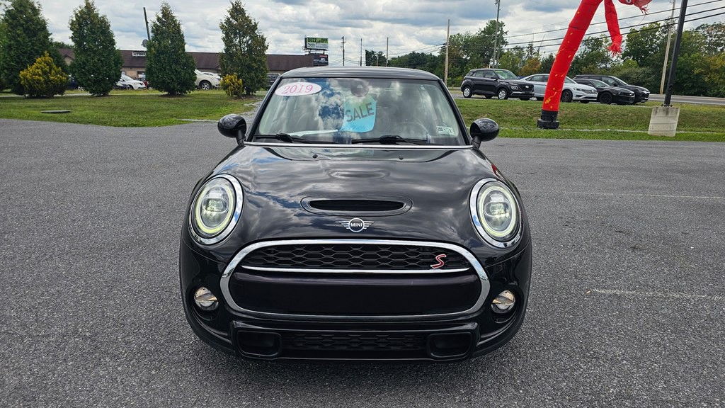 2019 MINI Cooper Image 15