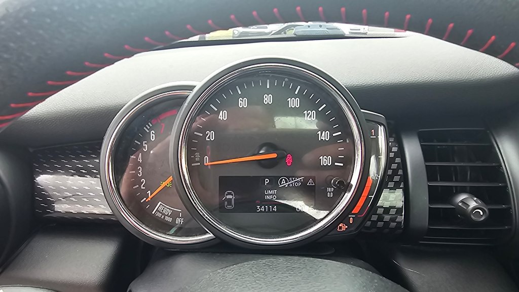 2019 MINI Cooper Image 3