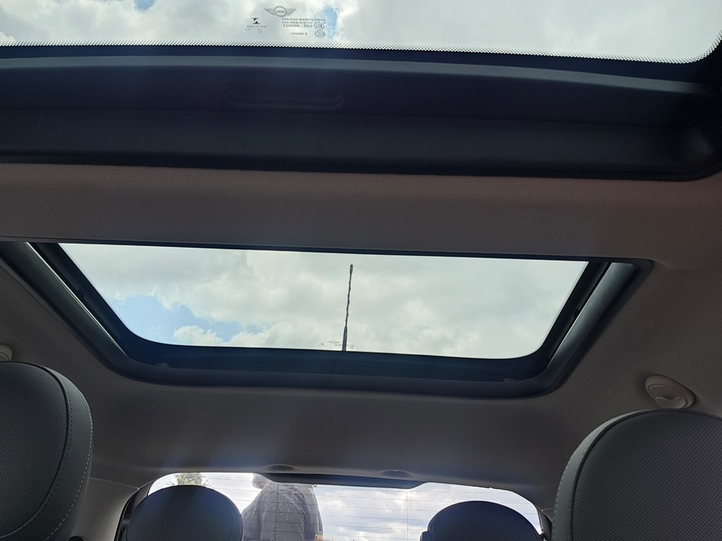 2019 MINI Cooper Image 8