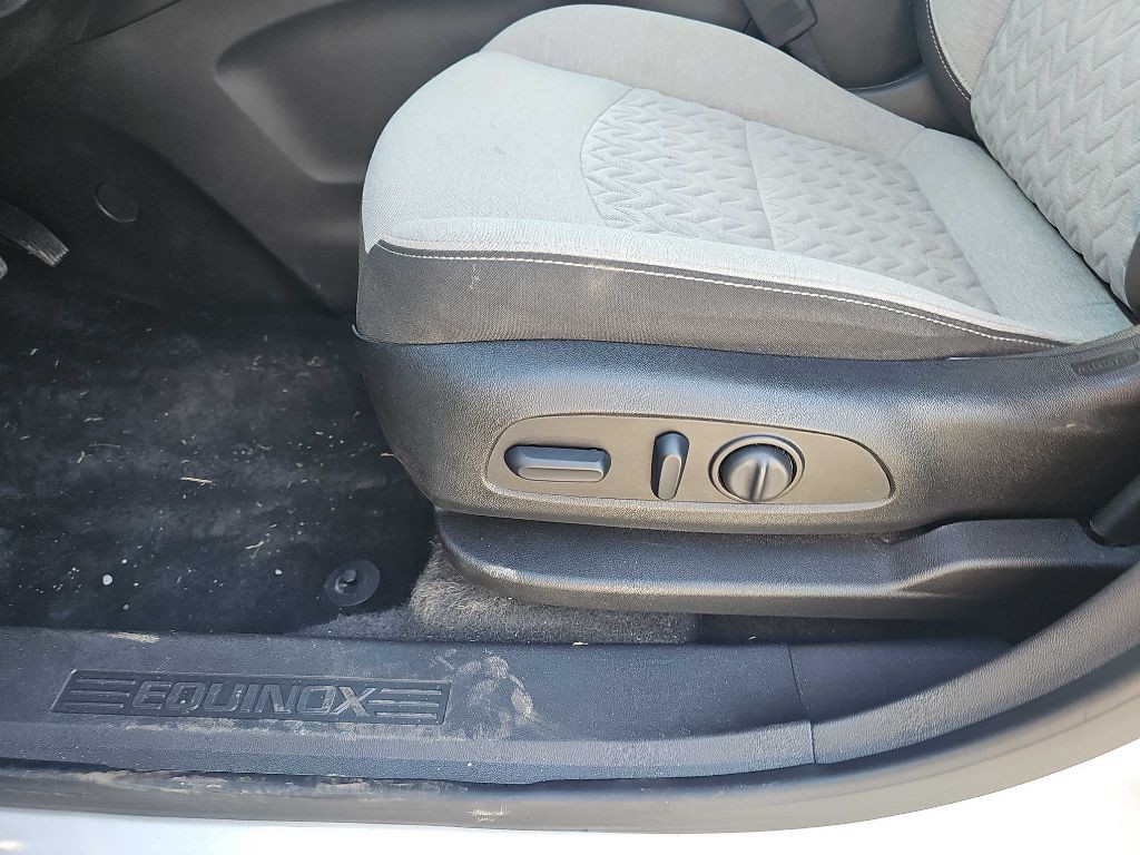 2022 Chevrolet Equinox Image 17