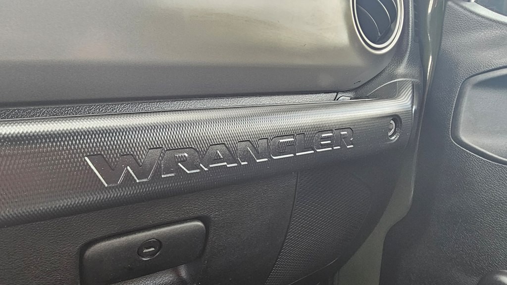 2021 Jeep Wrangler Unlimited Image 17
