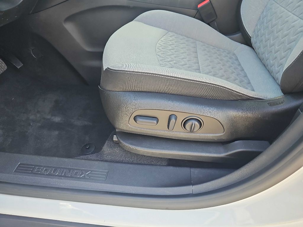 2022 Chevrolet Equinox Image 17