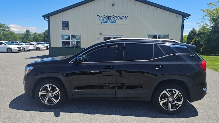 2020 GMC Terrain Image 2