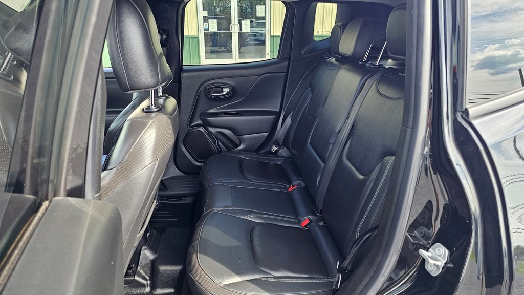 2021 Jeep Renegade Image 3
