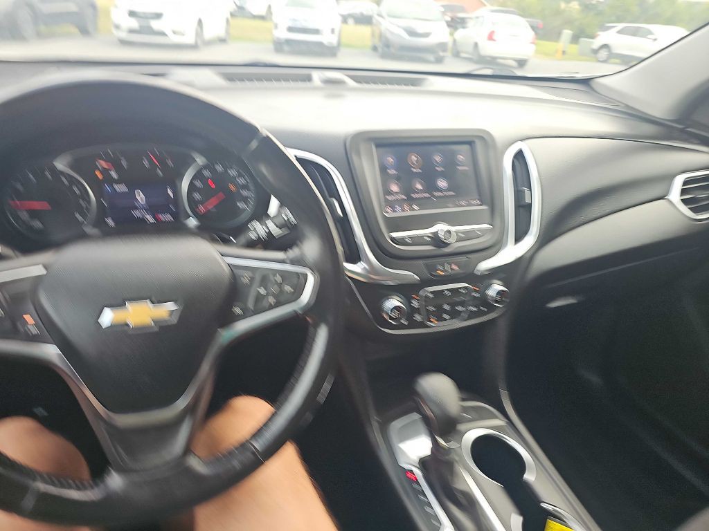 2022 Chevrolet Equinox Image 14