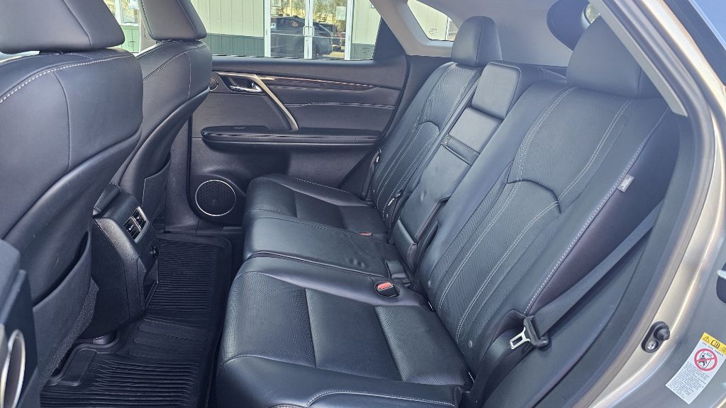 2017 Lexus RX Image 11
