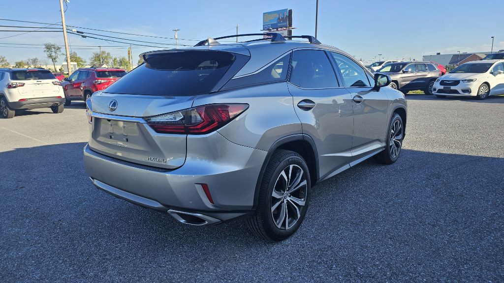 2017 Lexus RX Image 5