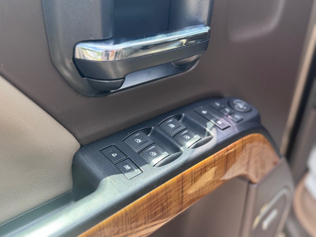 2015 GMC Sierra Image 11