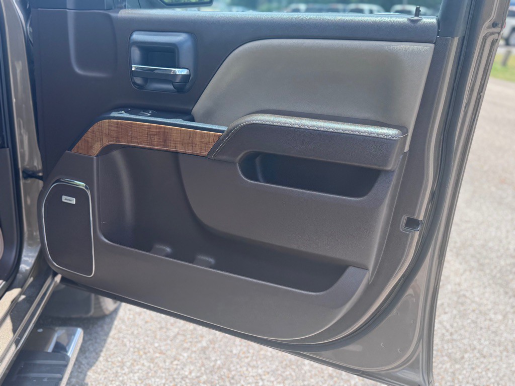 2015 GMC Sierra Image 19