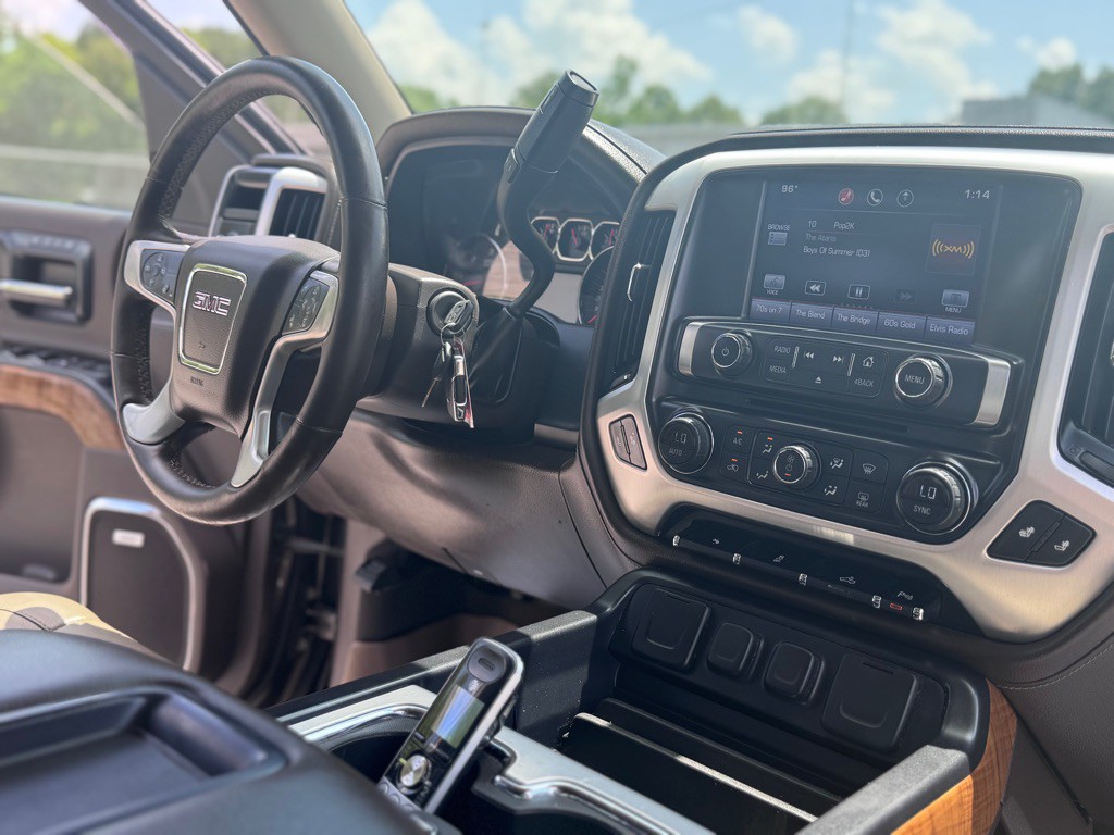 2015 GMC Sierra Image 21