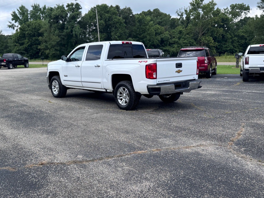 2018 Chevrolet Silverado 1500 Image 3