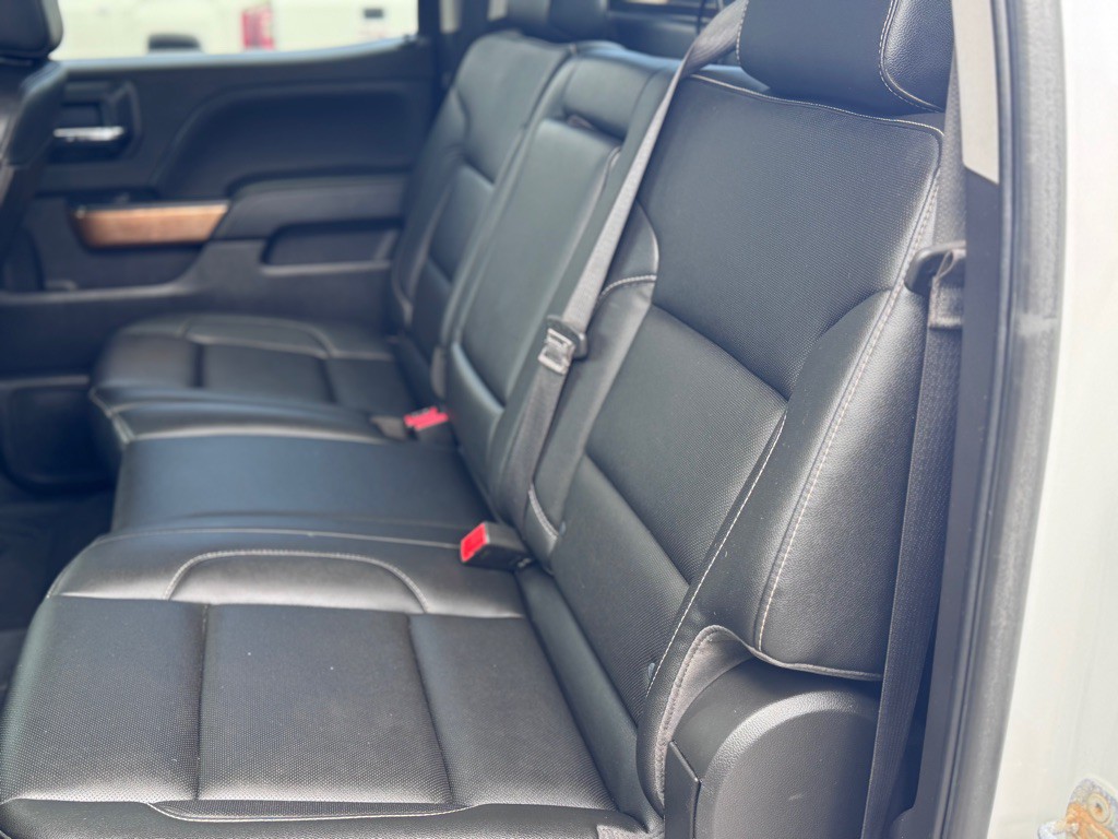2018 Chevrolet Silverado 1500 Image 13
