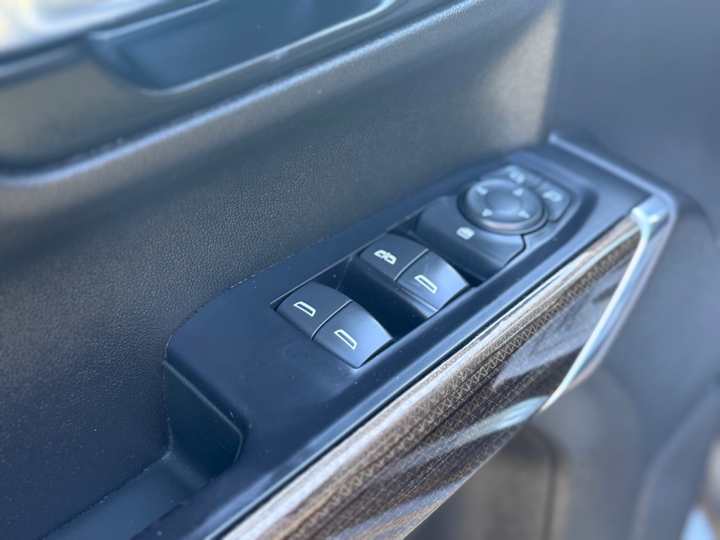 2021 Chevrolet Silverado 1500 Image 12