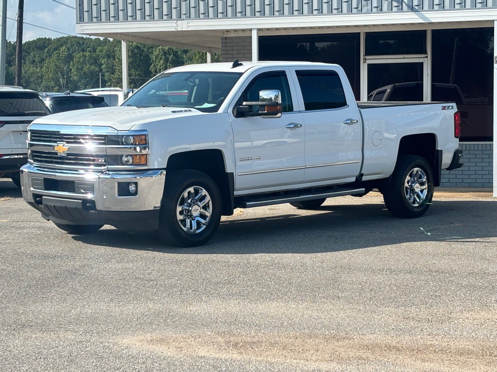 2016 Chevrolet Silverado 1500 Image 1