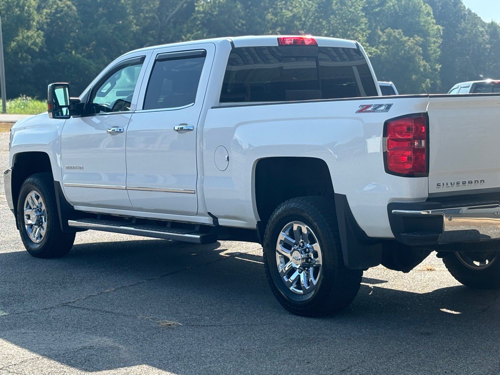 2016 Chevrolet Silverado 1500 Image 3