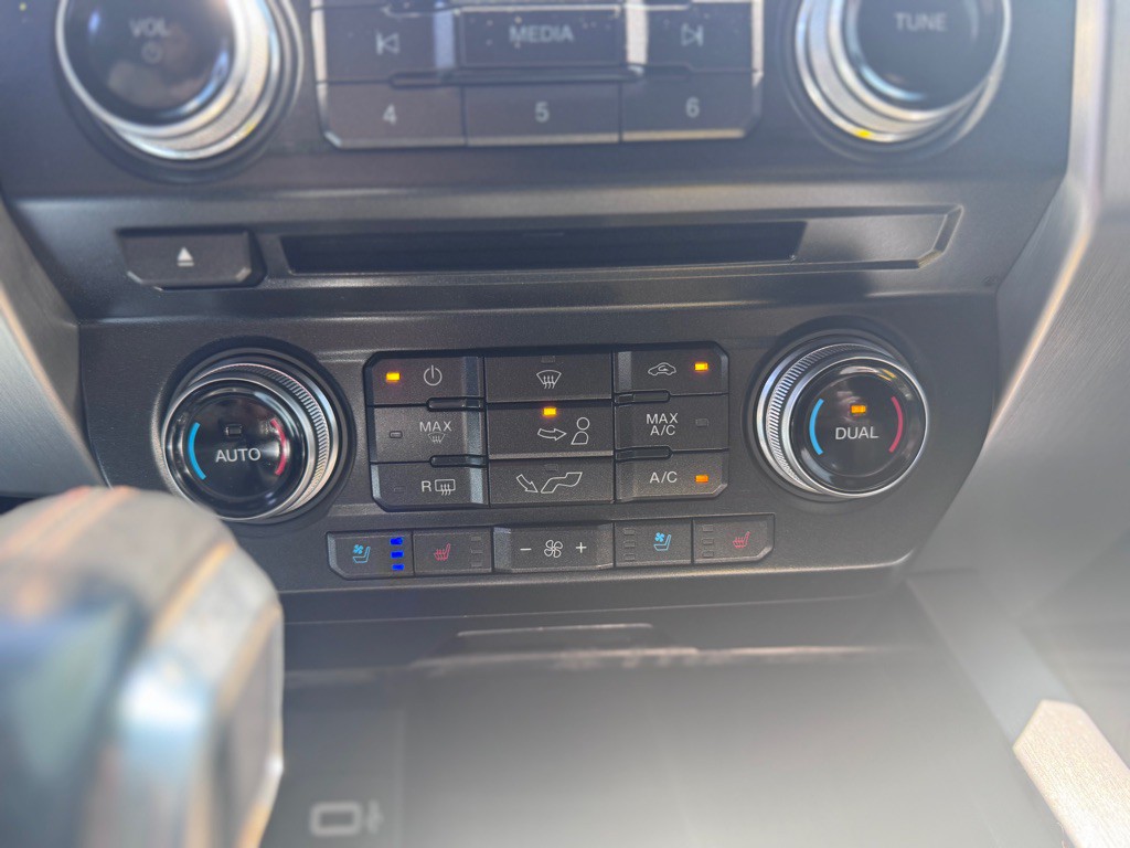 2018 Ford F-150 Image 21