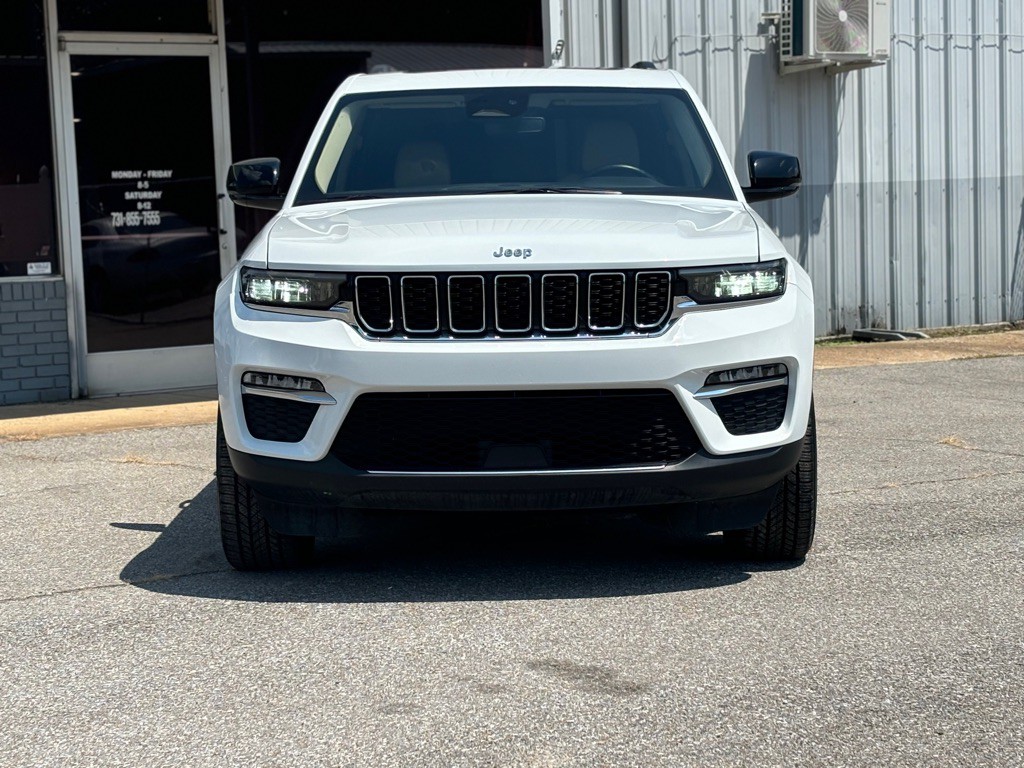 2022 Jeep Grand Cherokee Image 4
