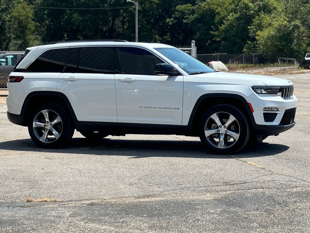 2022 Jeep Grand Cherokee Image 6