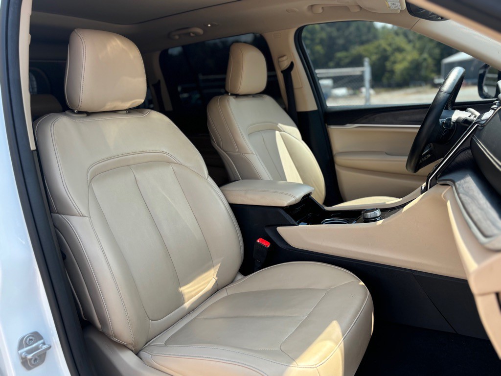 2022 Jeep Grand Cherokee Image 13