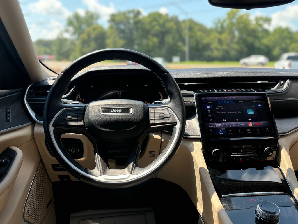 2022 Jeep Grand Cherokee Image 14