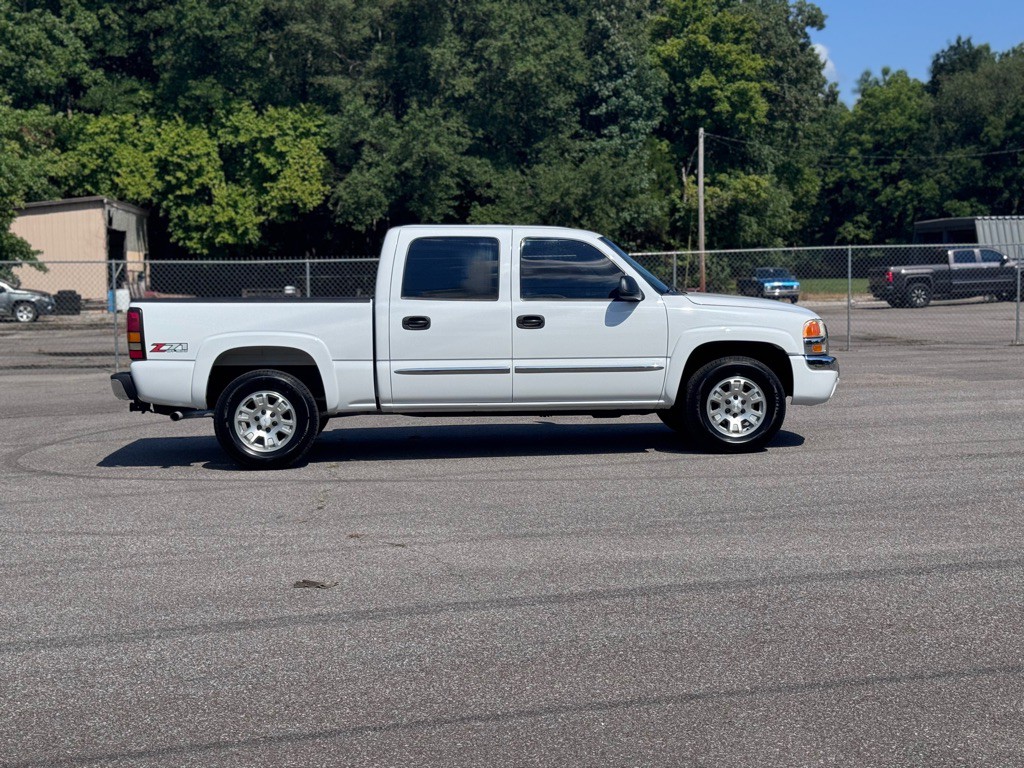 2007 GMC Sierra Image 6