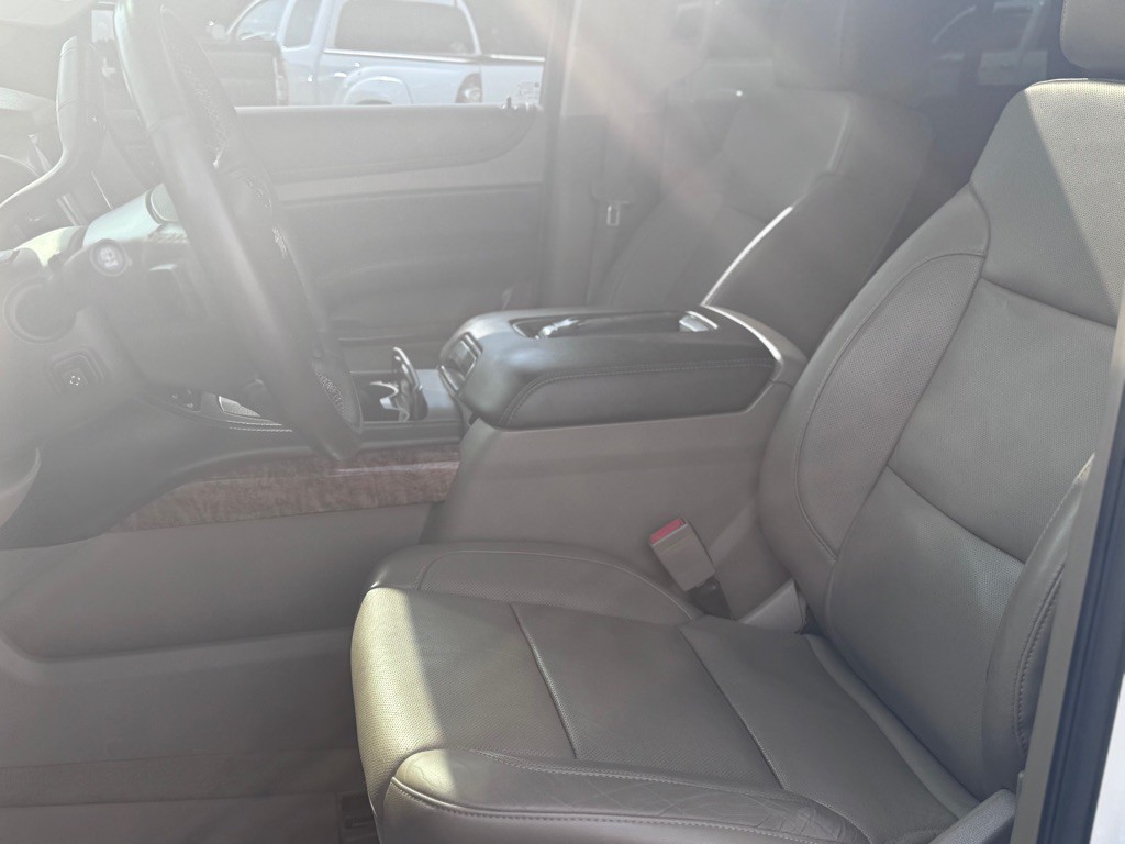 2016 Chevrolet Tahoe Image 12