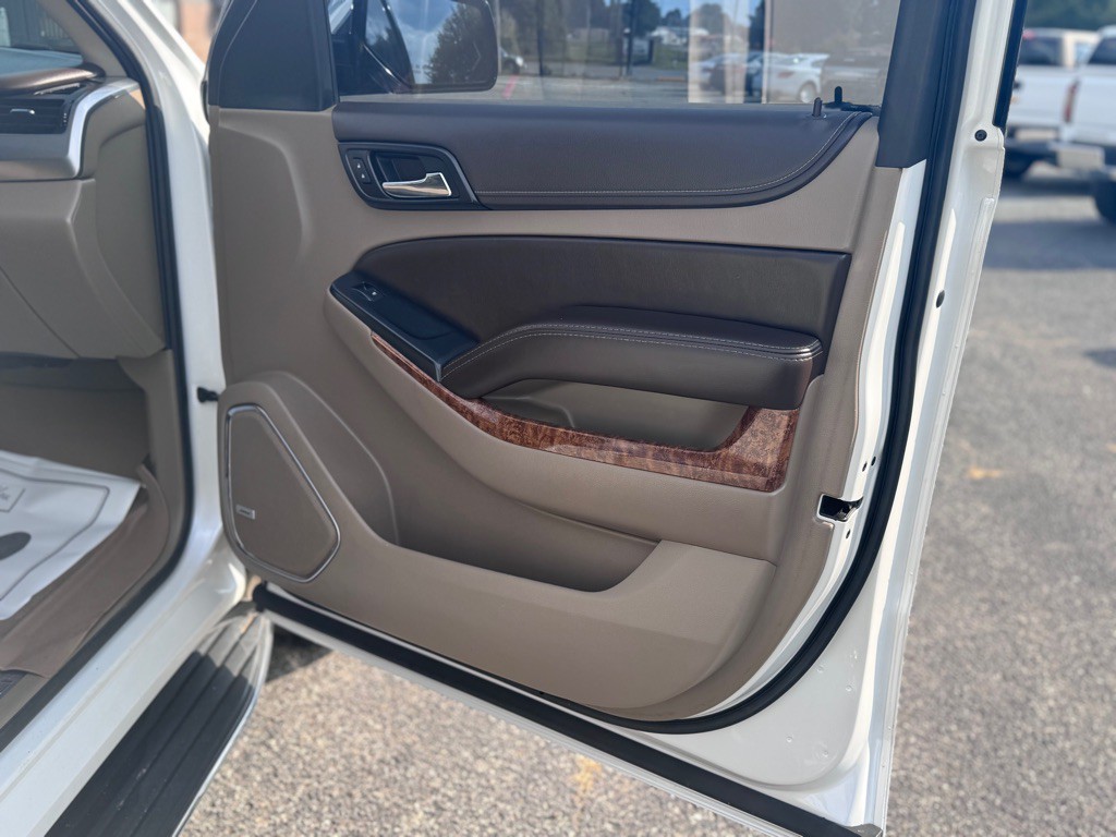 2016 Chevrolet Tahoe Image 19