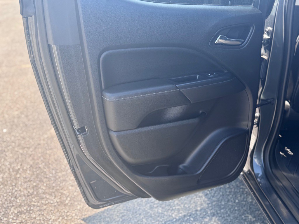 2016 GMC Canyon Image 14