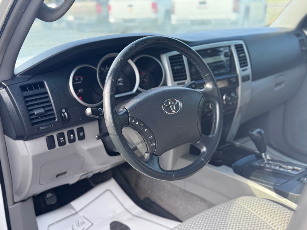 2008 Toyota 4Runner Image 12